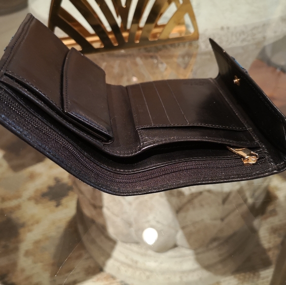 Versace Wallet - Picture 6 of 6